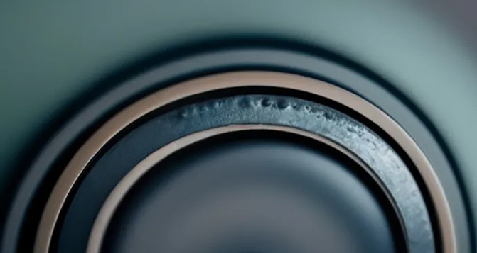 揭開橡膠制品&ldquo;爛疤&rdquo;之謎：它究竟是如何形成的？