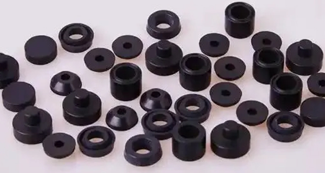 深入分析橡膠制品表面發粘的原因