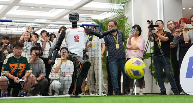 機器人&ldquo;創&rdquo;出中國新奇跡